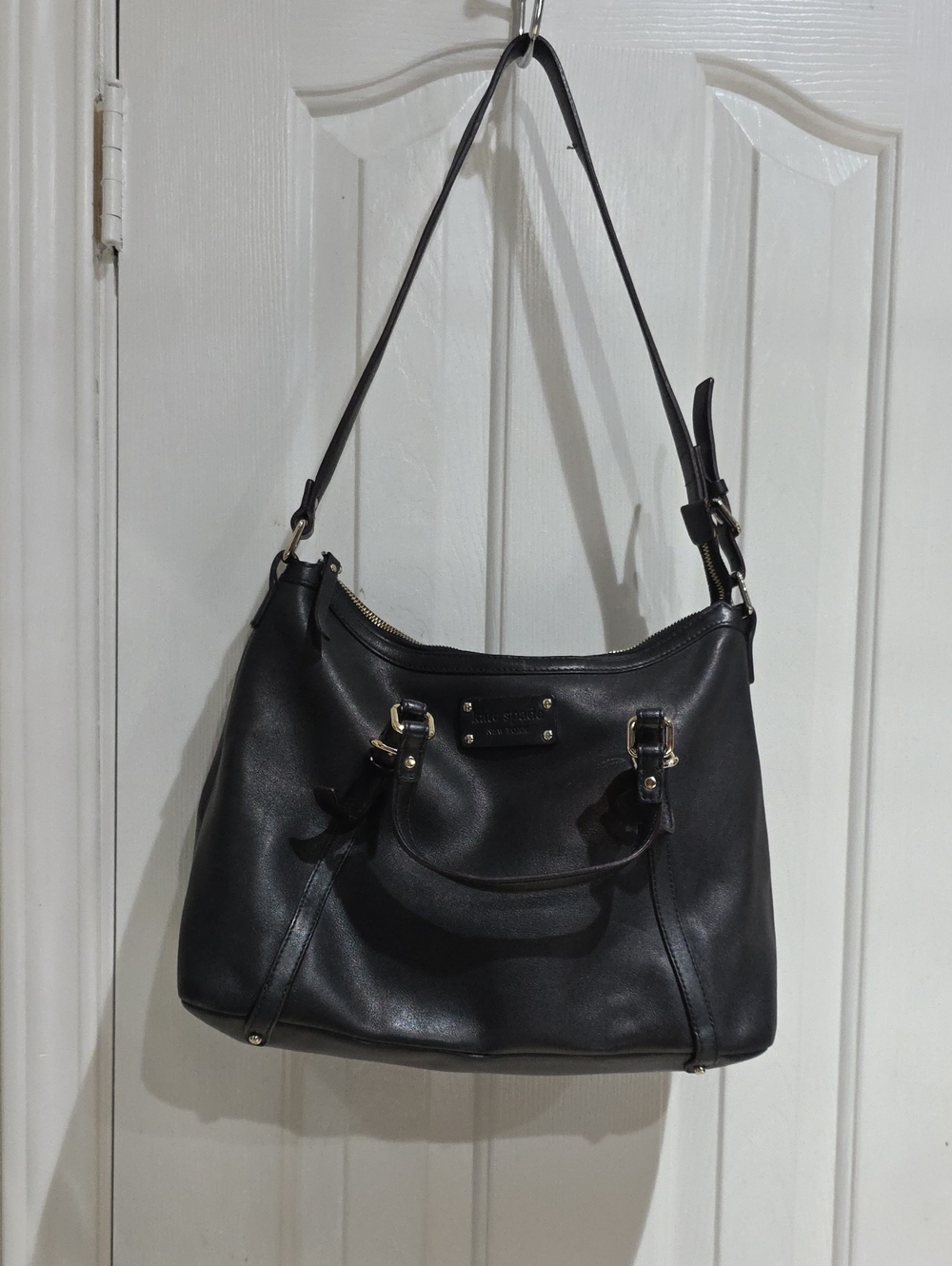 Kate Spade Black Leather Shoulder Bag - Classic Women's Tote